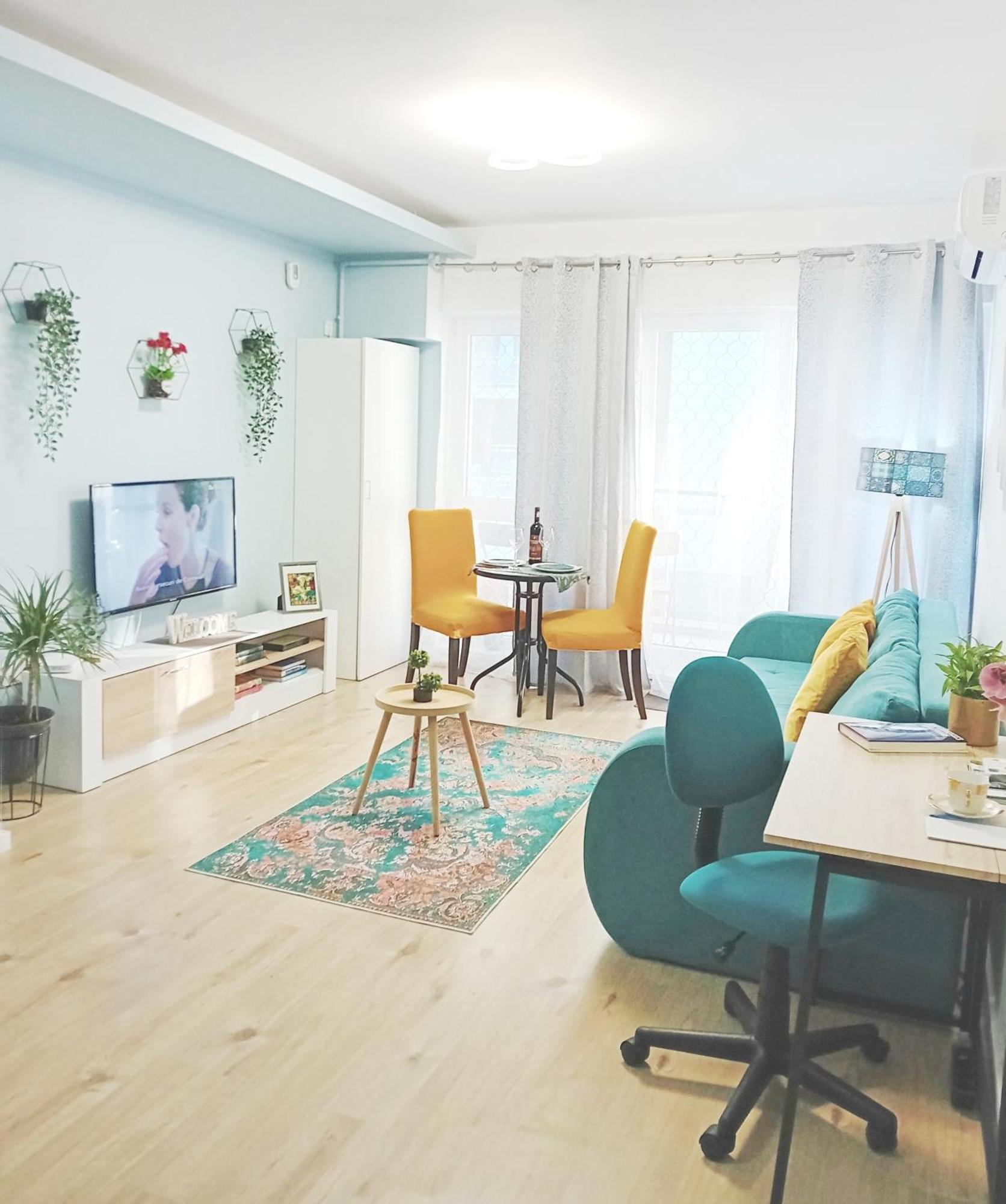 Sunshine - New & Quiet 1Br Apt, Business Area, Close To Airport, Highway A3, Subway Бухарест Екстер'єр фото