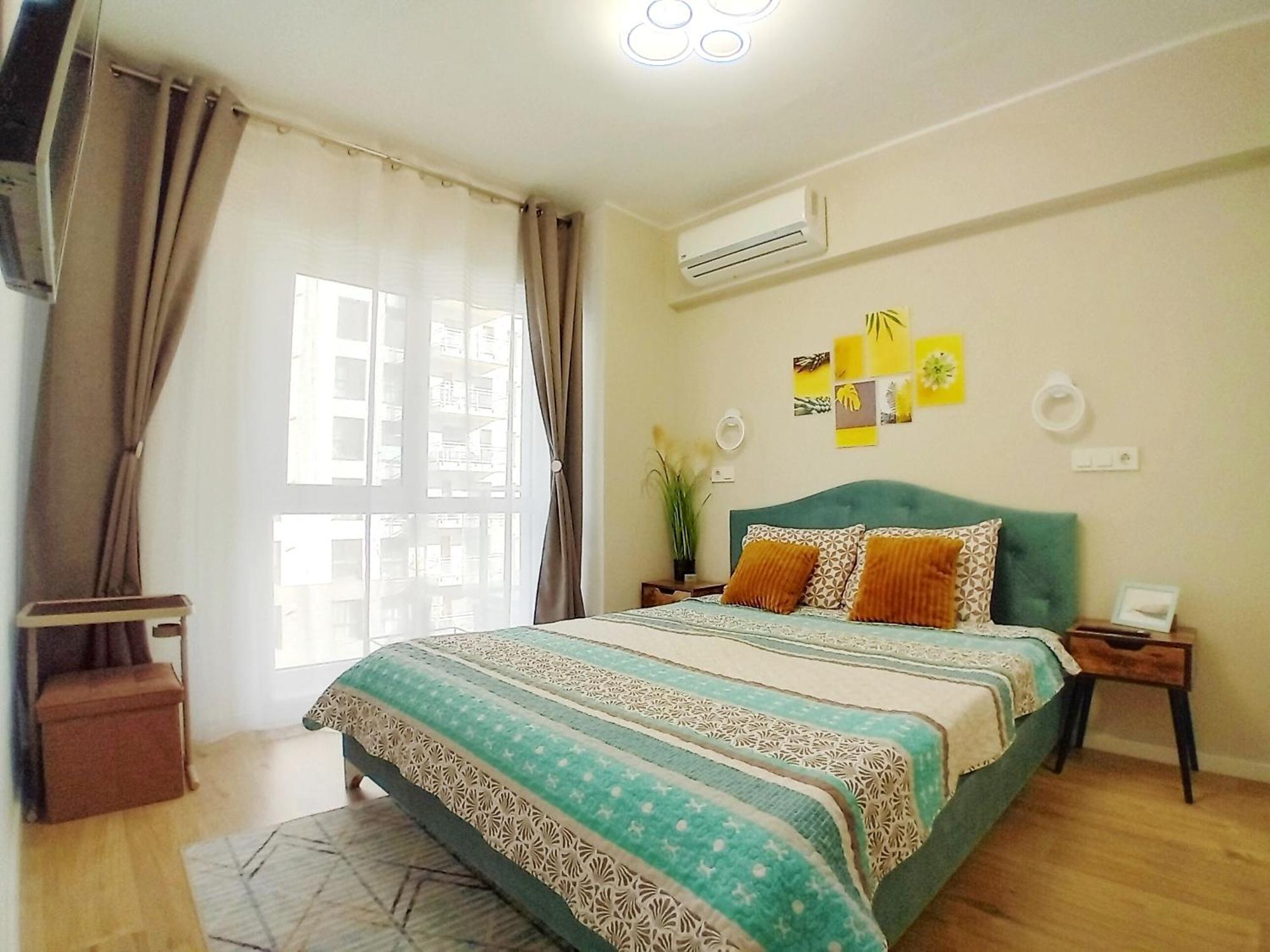 Sunshine - New & Quiet 1Br Apt, Business Area, Close To Airport, Highway A3, Subway Бухарест Екстер'єр фото